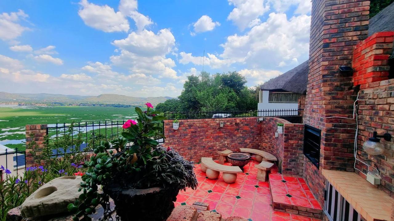 Va Sabi Bo, Best View, Luxury Family Villa In Hartbeespoort Dam Buitenkant foto